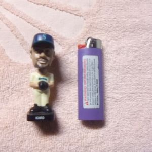 Mini Ichiro bobblehead